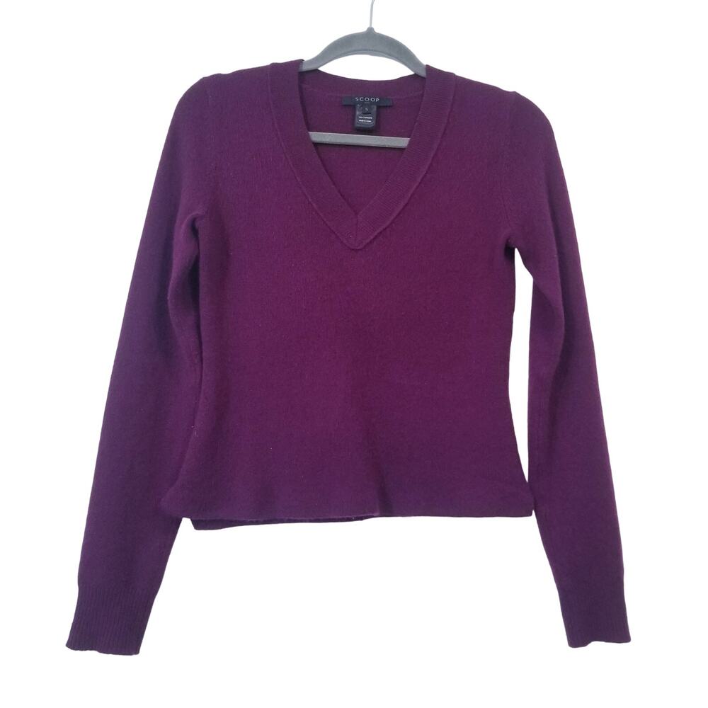 SCOOP NYC 100% Cashmere Women size Small Purple Sweater V-Neckline Long Sleeves